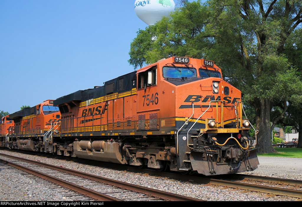 BNSF 7546